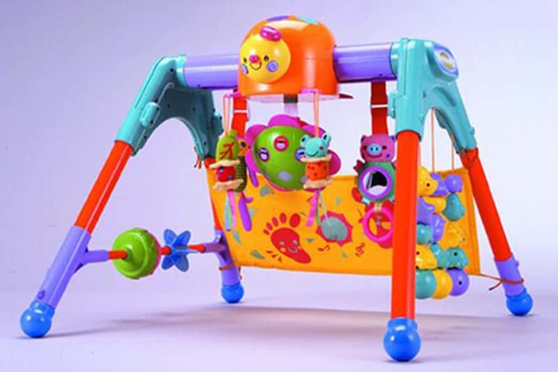 赤ちゃんの初めてのおもちゃに 魅力的な メリー15選 ママびよりウェブ