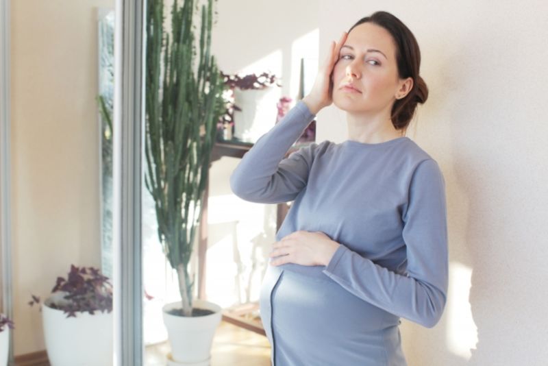 妊婦はいつまで車の運転していいの 妊娠37週目まで運転した体験談 ママびよりウェブ